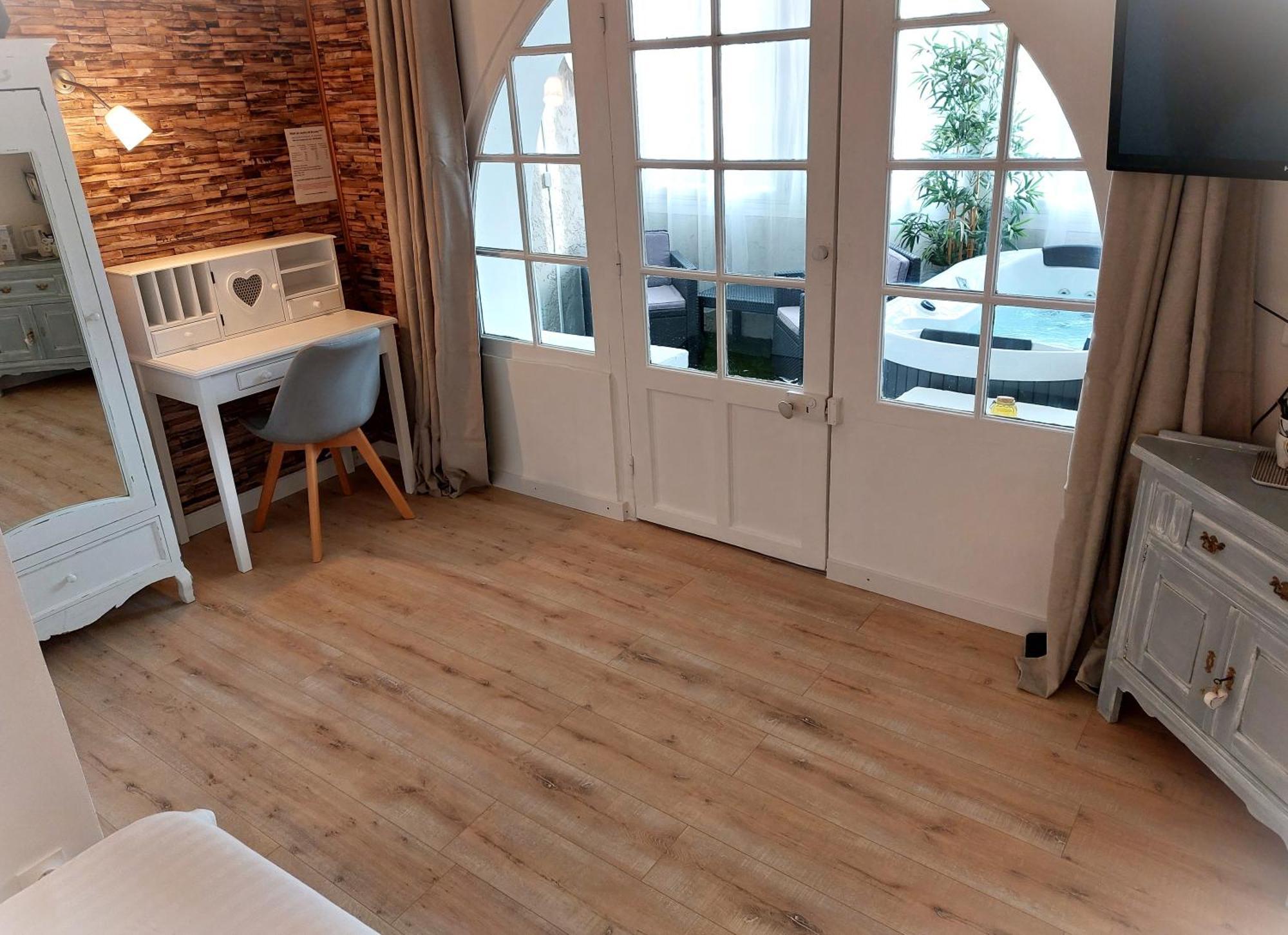 Les Jardins De Bormes, Sauna & Jacuzzi Hotel Bormes-les-Mimosas
