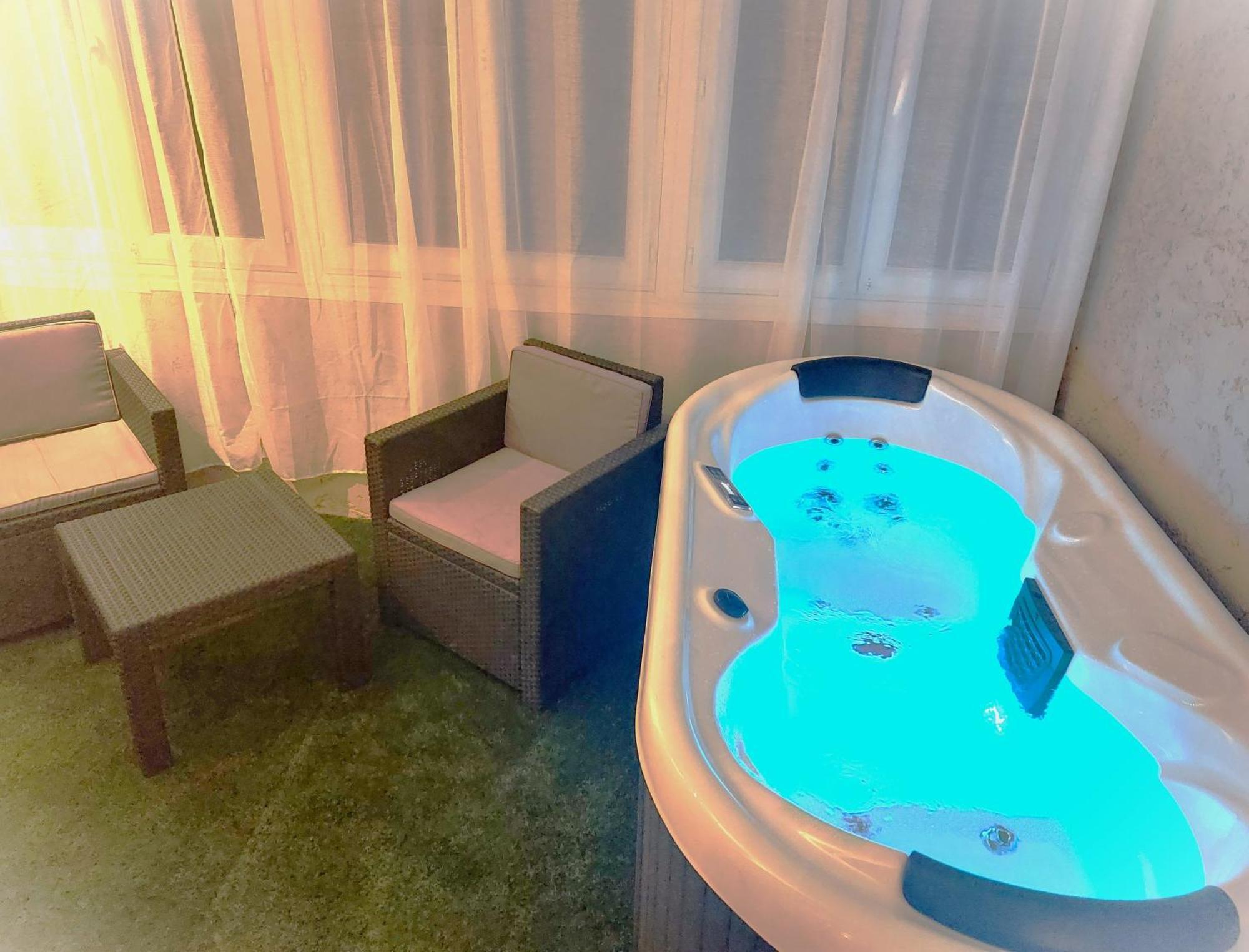 Les Jardins De Bormes, Sauna & Jacuzzi 3* Bormes-les-Mimosas