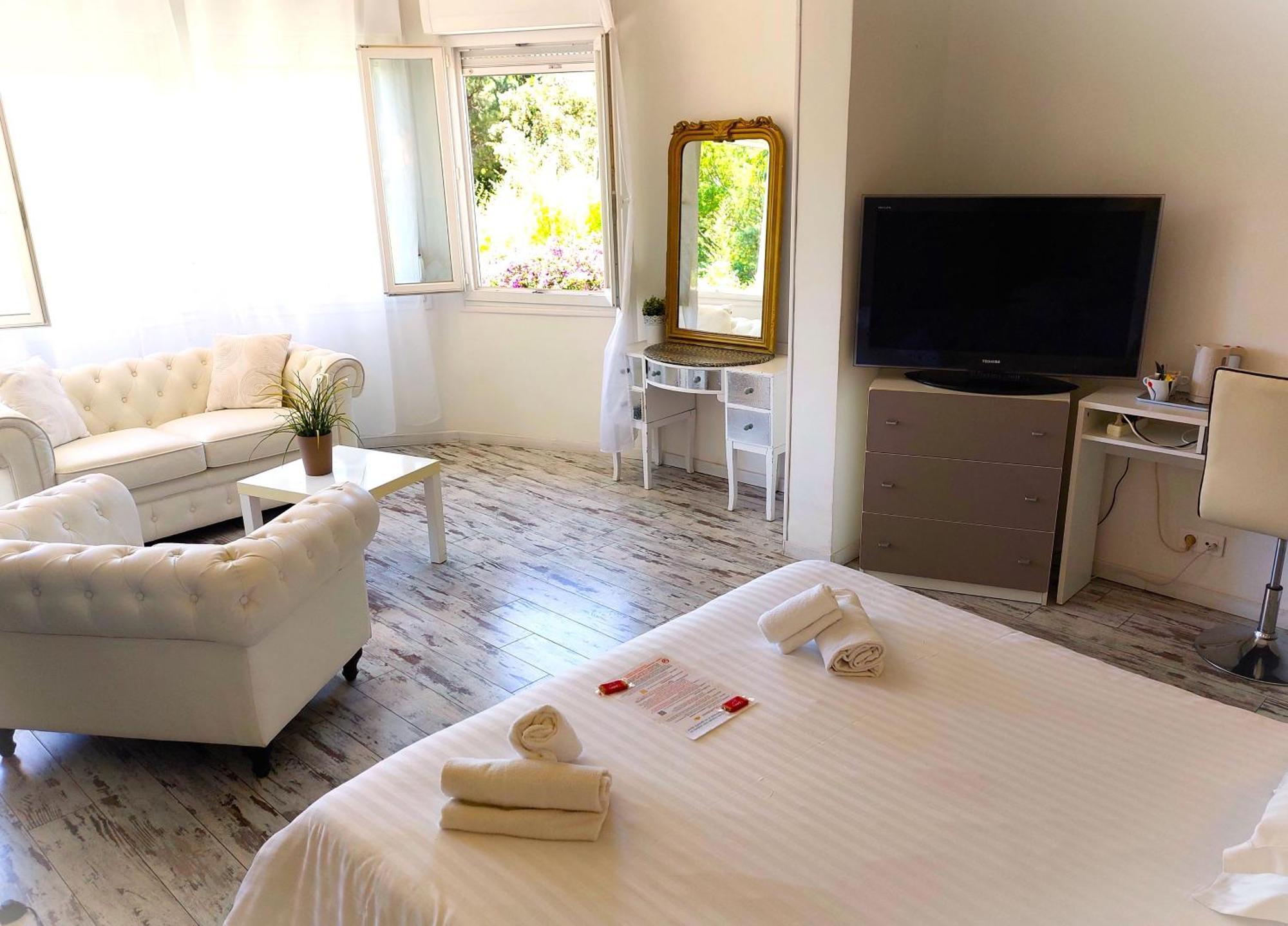 Hotel Les Jardins De Bormes, Sauna & Jacuzzi Bormes-les-Mimosas